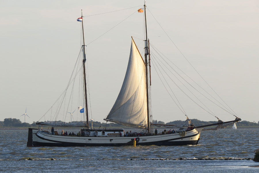 Varen rond het eiland