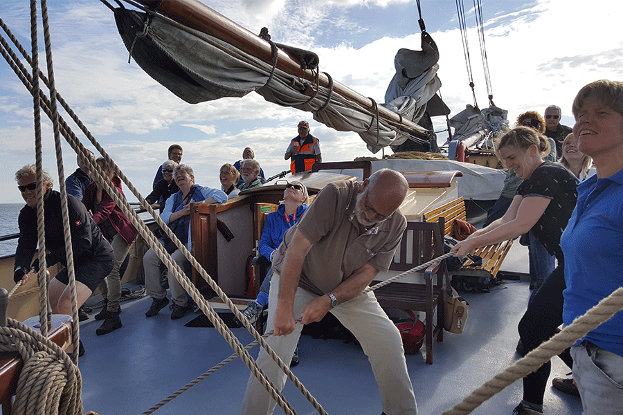 Hijsen van de zeilen